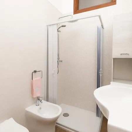 Mediterranea Con Idromassaggio Privato E Dehors A 100mt Dal Mare Apartment *