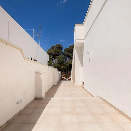 Mediterranea Con Idromassaggio Privato E Dehors A 100mt Dal Mare * Marina di Mancaversa