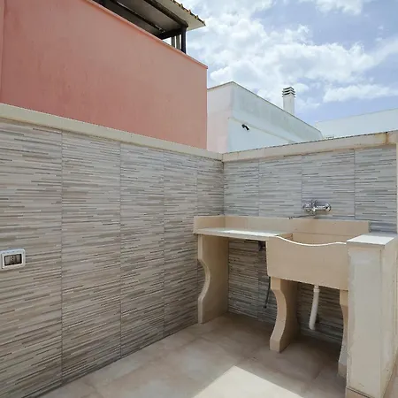 Mediterranea Con Idromassaggio Privato E Dehors A 100mt Dal Mare Apartment *