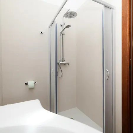 Mediterranea Con Idromassaggio Privato E Dehors A 100mt Dal Mare * مارينا دي مانكافيسا