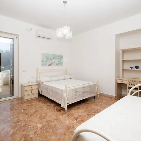 Mediterranea Con Idromassaggio Privato E Dehors A 100mt Dal Mare *