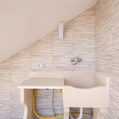 Mediterranea Con Idromassaggio Privato E Dehors A 100mt Dal Mare Apartment *